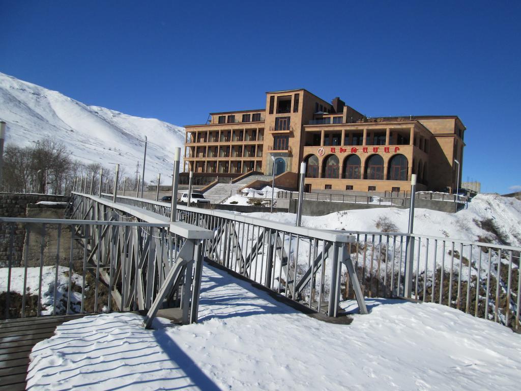 Akhtamar Hotel Cjsc Arzakan Extérieur photo