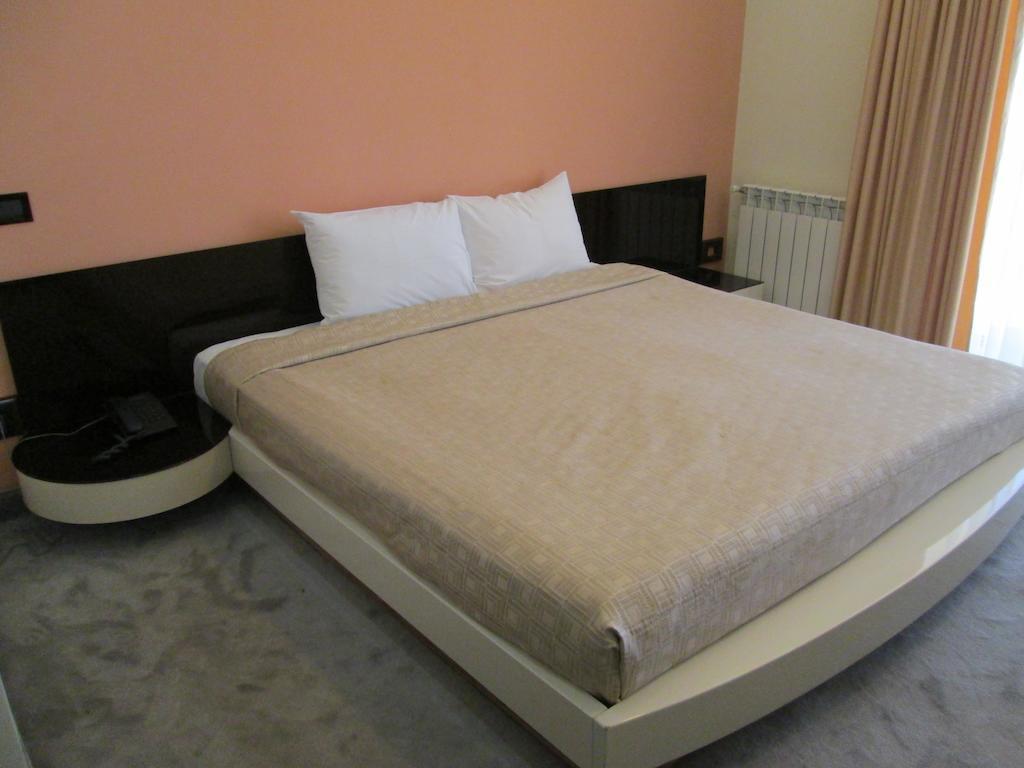 Akhtamar Hotel Cjsc Arzakan Chambre photo