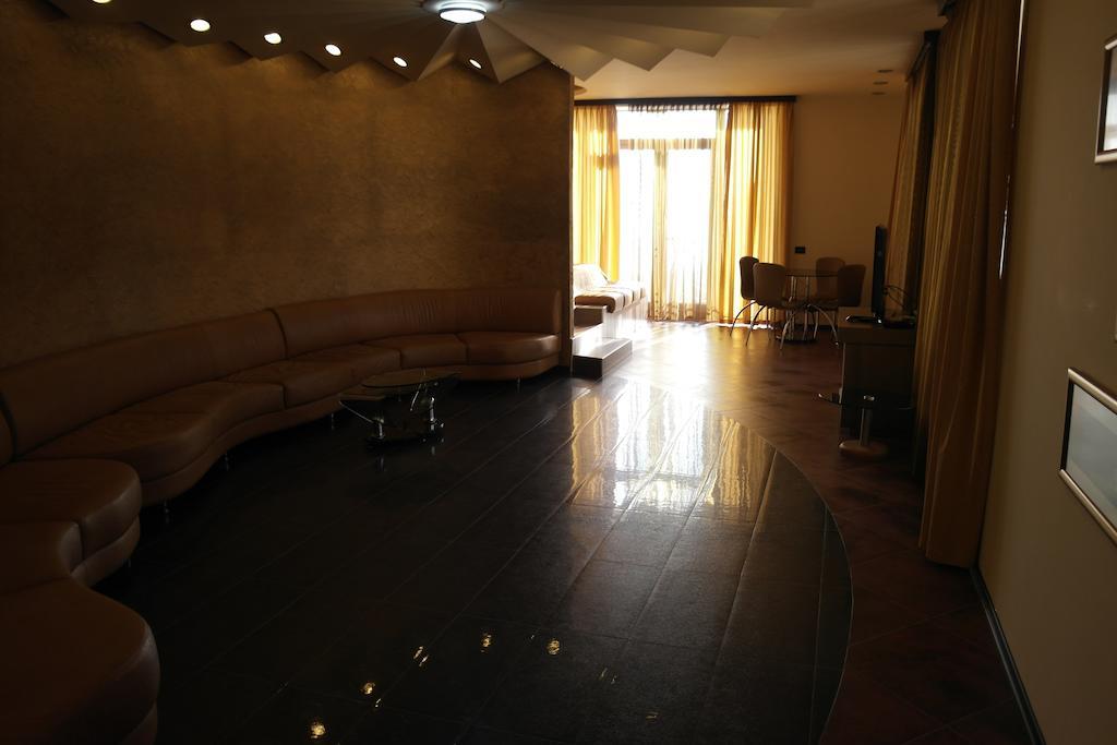 Akhtamar Hotel Cjsc Arzakan Chambre photo